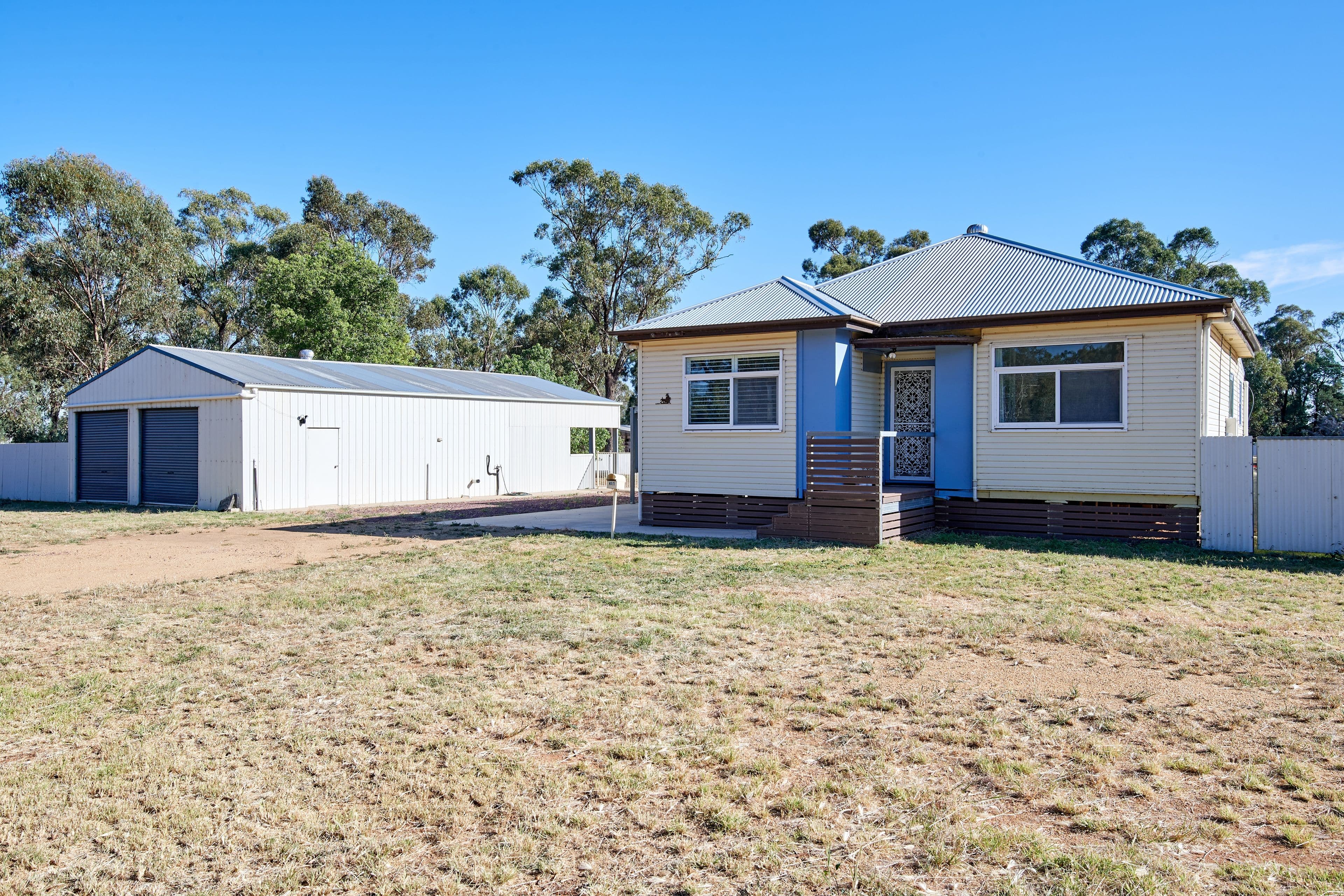 38-44 Grave Street, Ganmain NSW 2702, Ganmain - Image 1