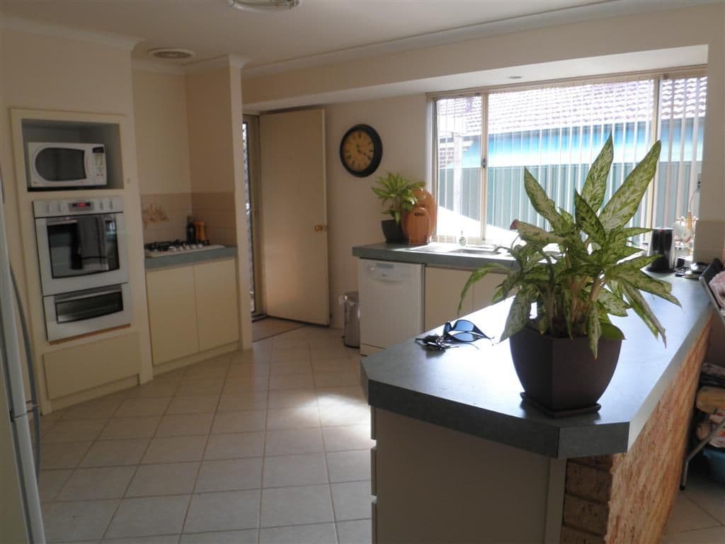 38 McLean Road, Canning Vale WA 6155, Canning Vale - Thumbnail 2