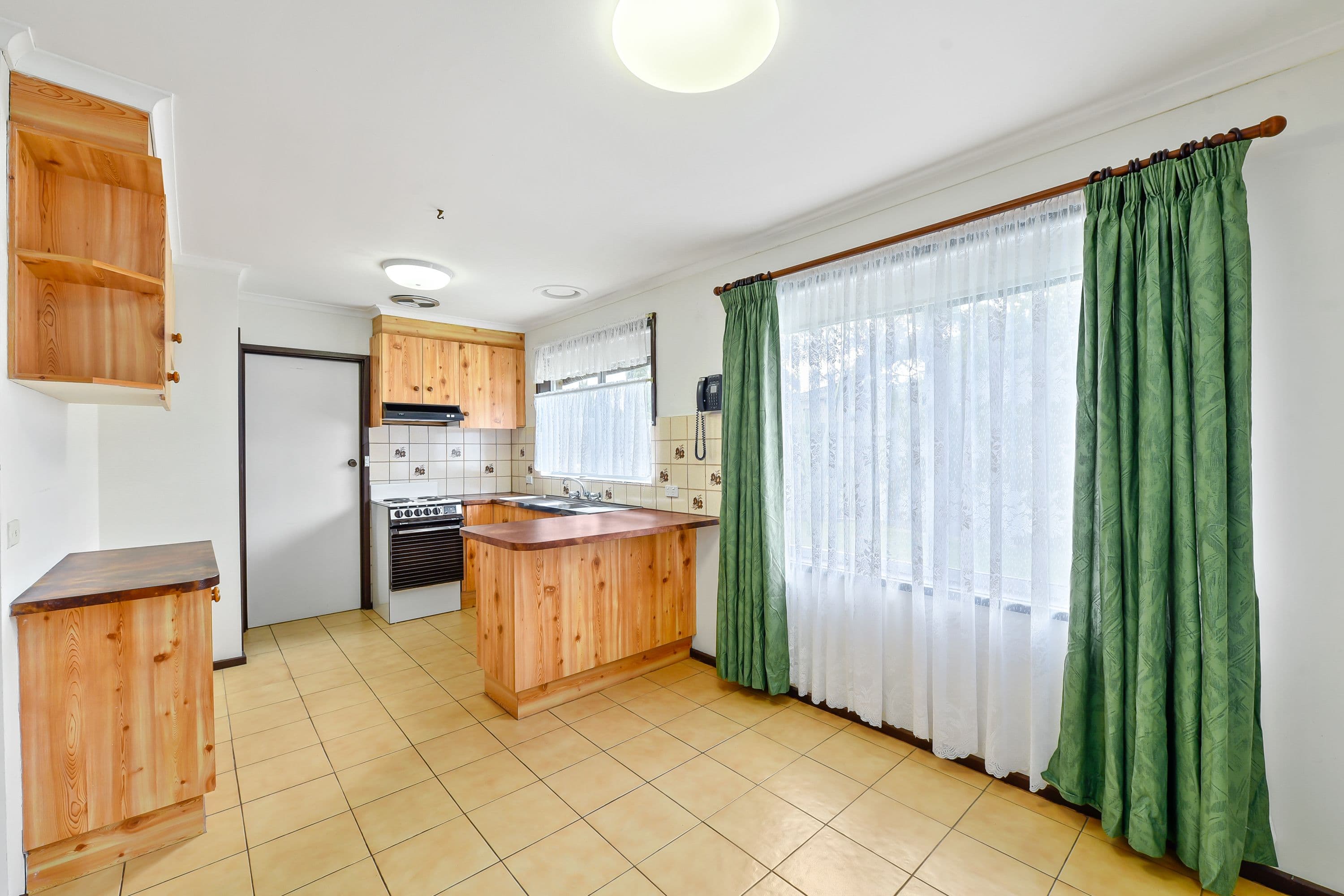 27 Isaac Road, Keysborough VIC 3173, Keysborough - Thumbnail 5