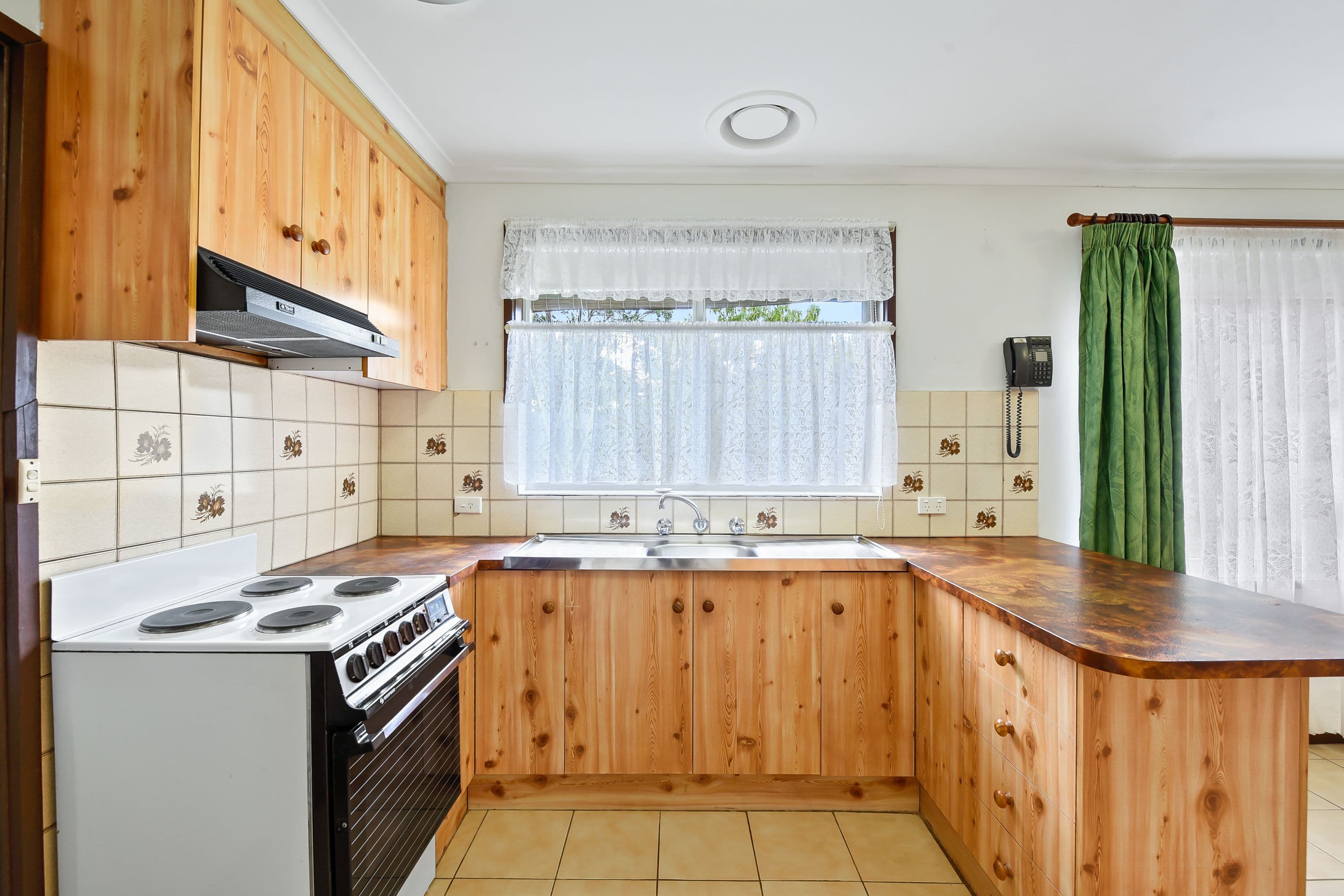 27 Isaac Road, Keysborough VIC 3173, Keysborough - Thumbnail 7
