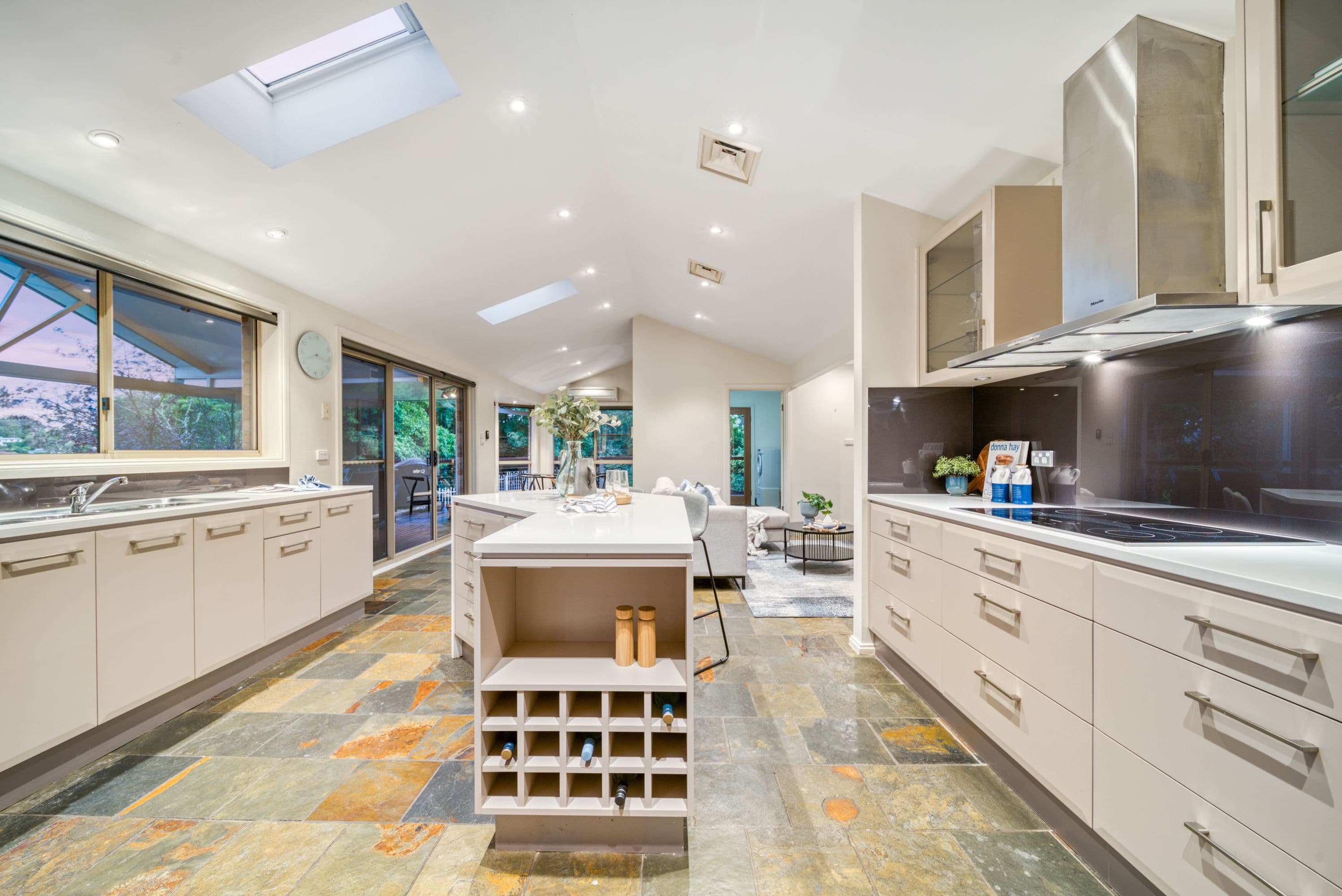 15 Minehan Place, Calwell ACT 2905, Calwell - Thumbnail 3