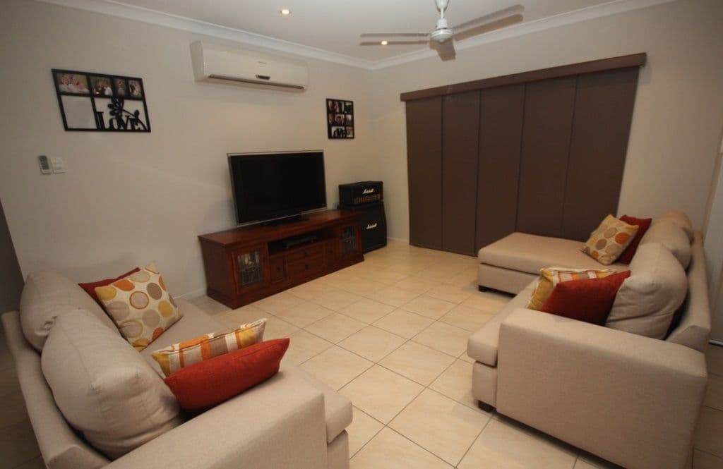 7 Rossiter Street, AYR QLD 4807, Ayr - Thumbnail 4