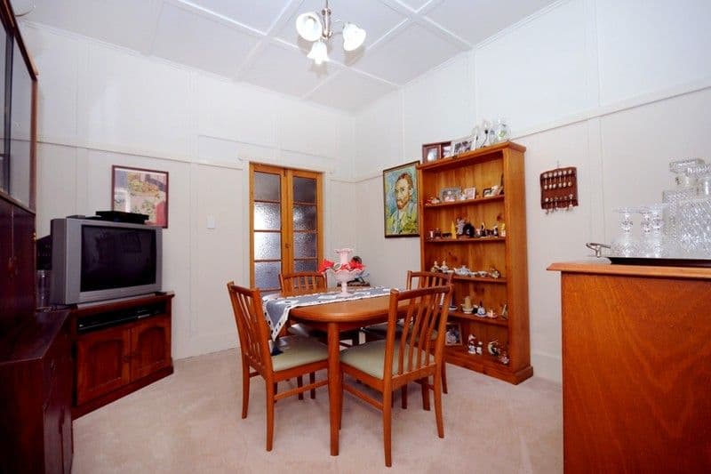 147 Holberton Street, NEWTOWN QLD 4350, Newtown - Thumbnail 4