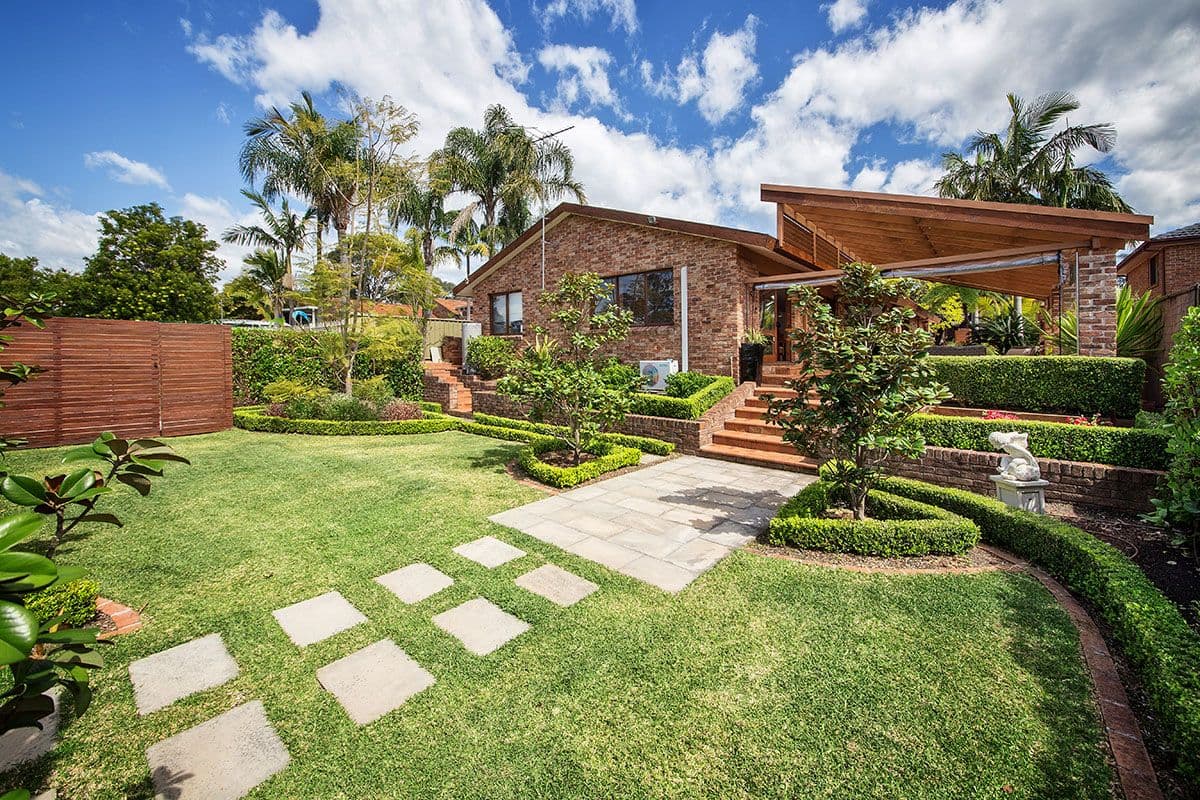 8 Kelsall Place, Barden Ridge - Thumbnail 2