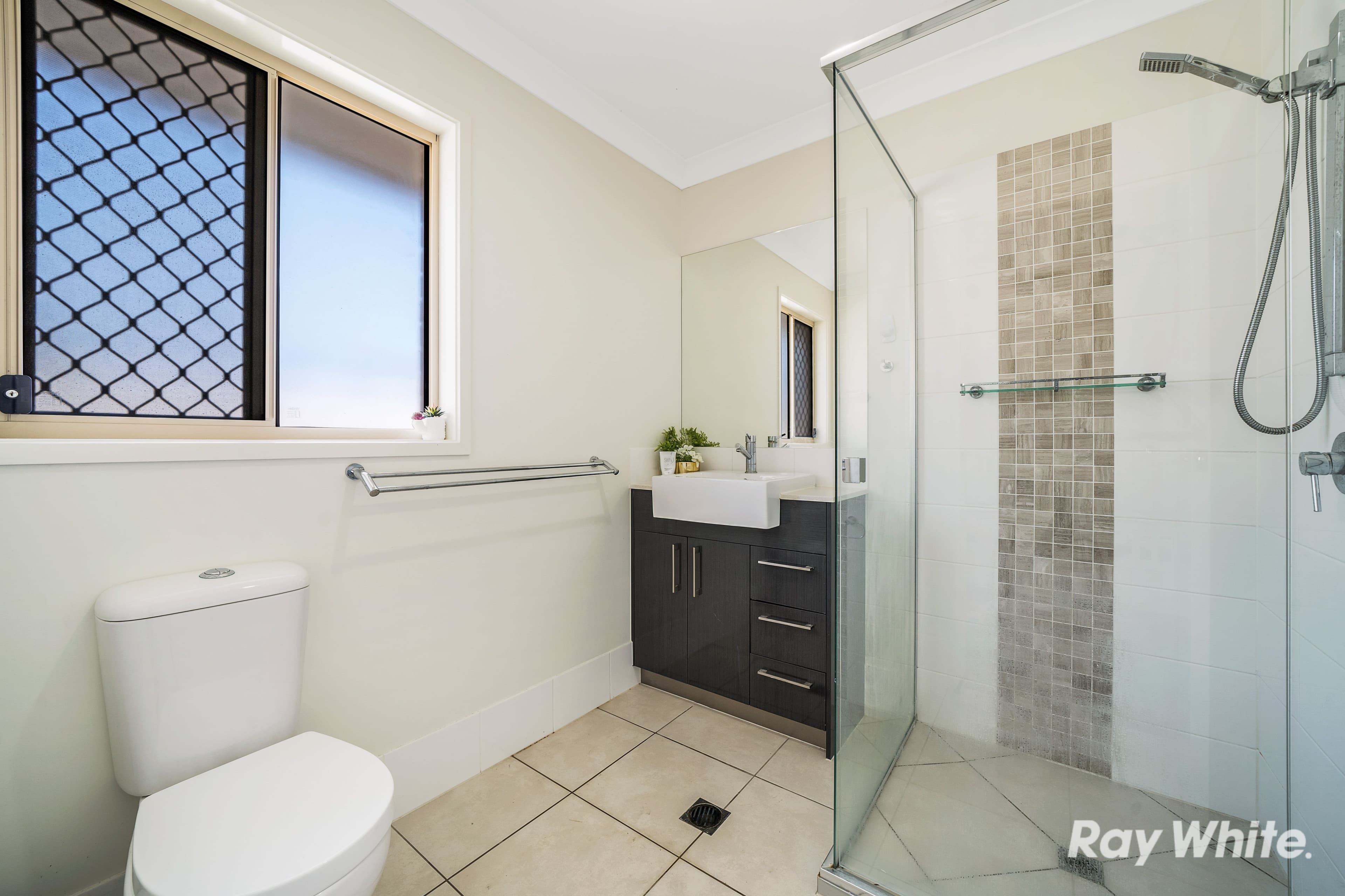 12 Tourmaline Road, Logan Reserve QLD 4133, Logan Reserve - Thumbnail 8