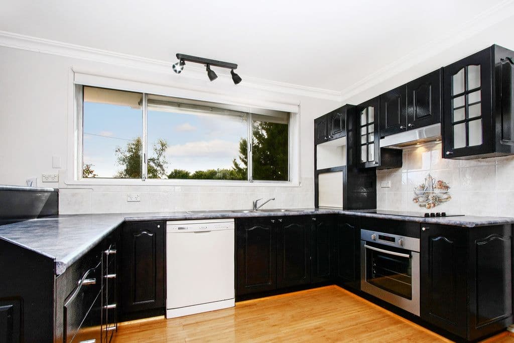 22 Dewhirst Street, Goulburn - Thumbnail 3