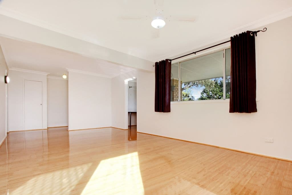 22 Dewhirst Street, Goulburn - Thumbnail 5