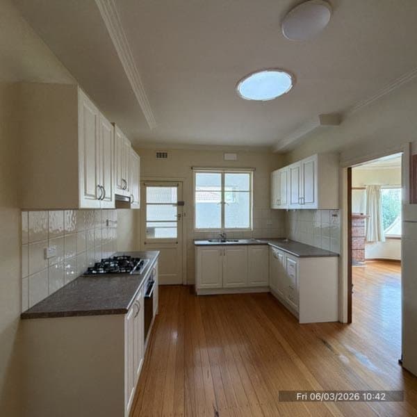 75 Jones Road, Dandenong - Thumbnail 4