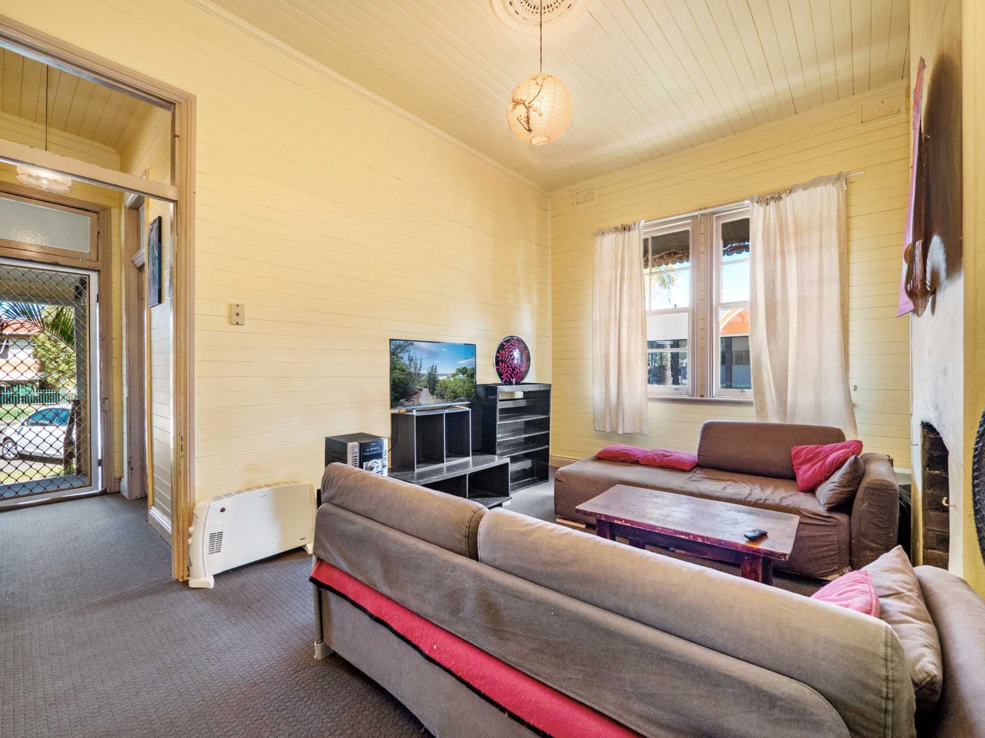 26 (aka 24) Leycester Street, Lismore NSW 2480, Lismore - Thumbnail 2