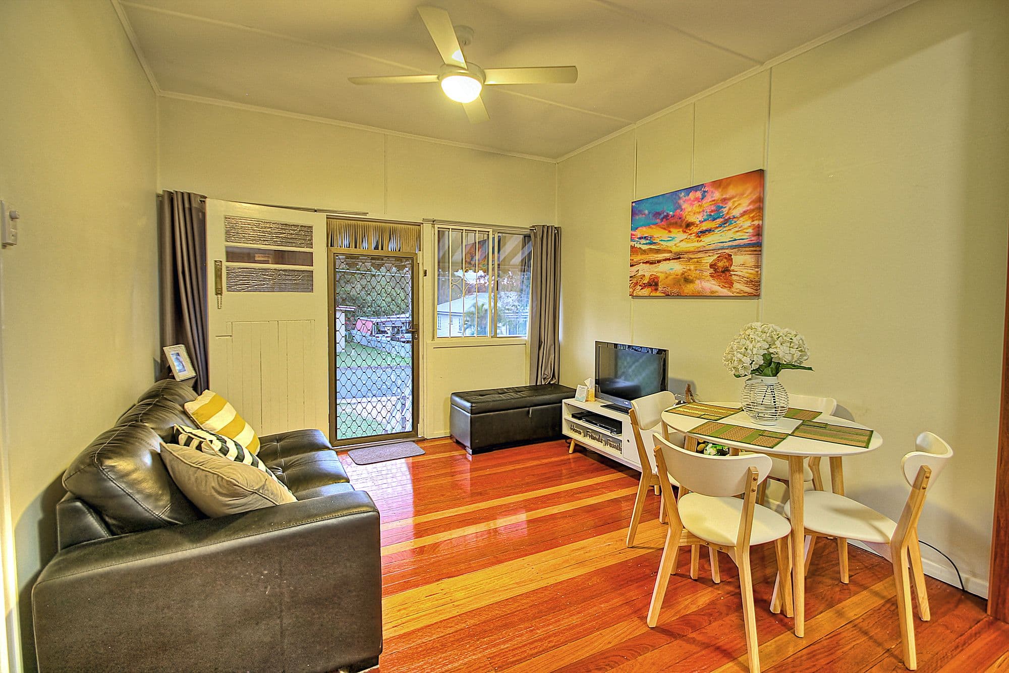 13 Albert Street, North Ipswich QLD 4305, North Ipswich - Thumbnail 2