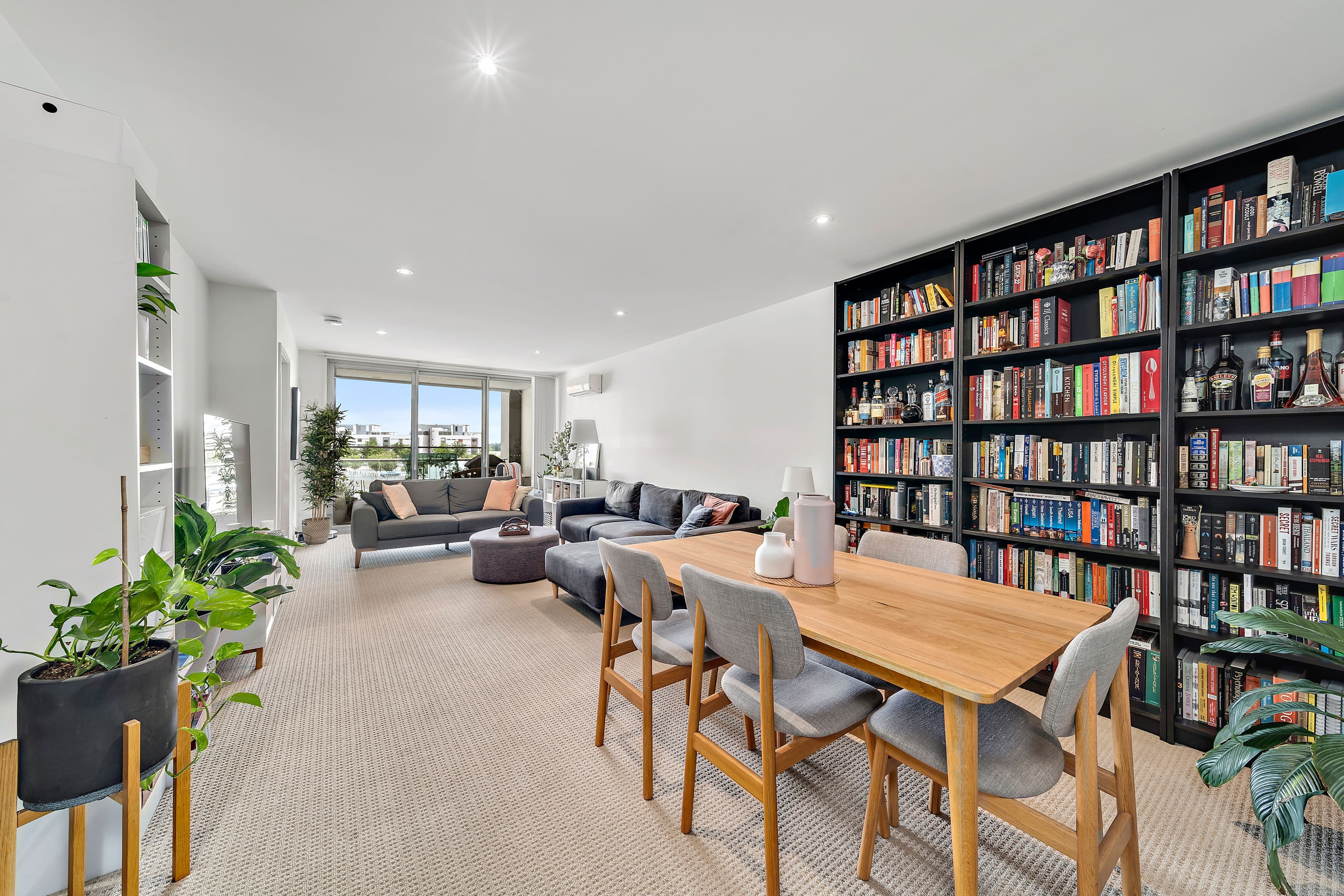 71 Giles Street, Kingston ACT 2604, Kingston - Thumbnail 2