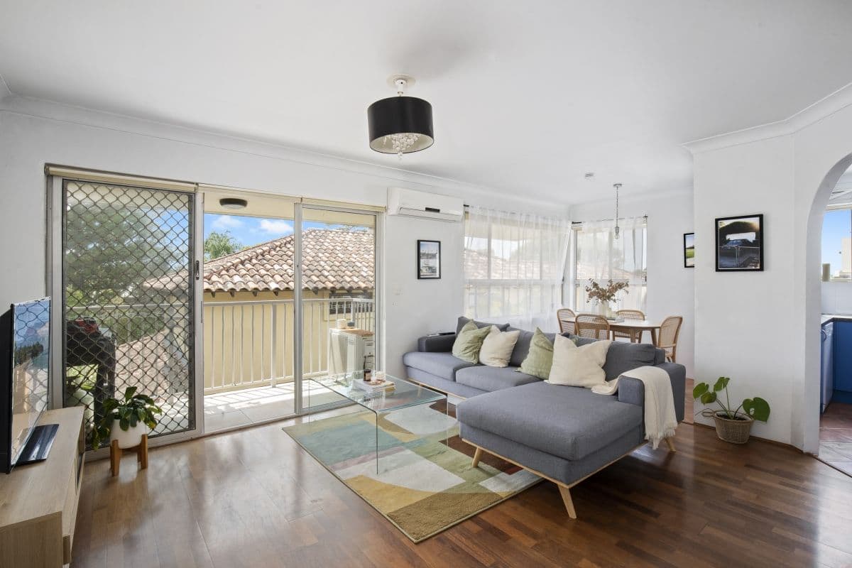 17 William Street, Mermaid Beach QLD 4218, Mermaid Beach - Image 1