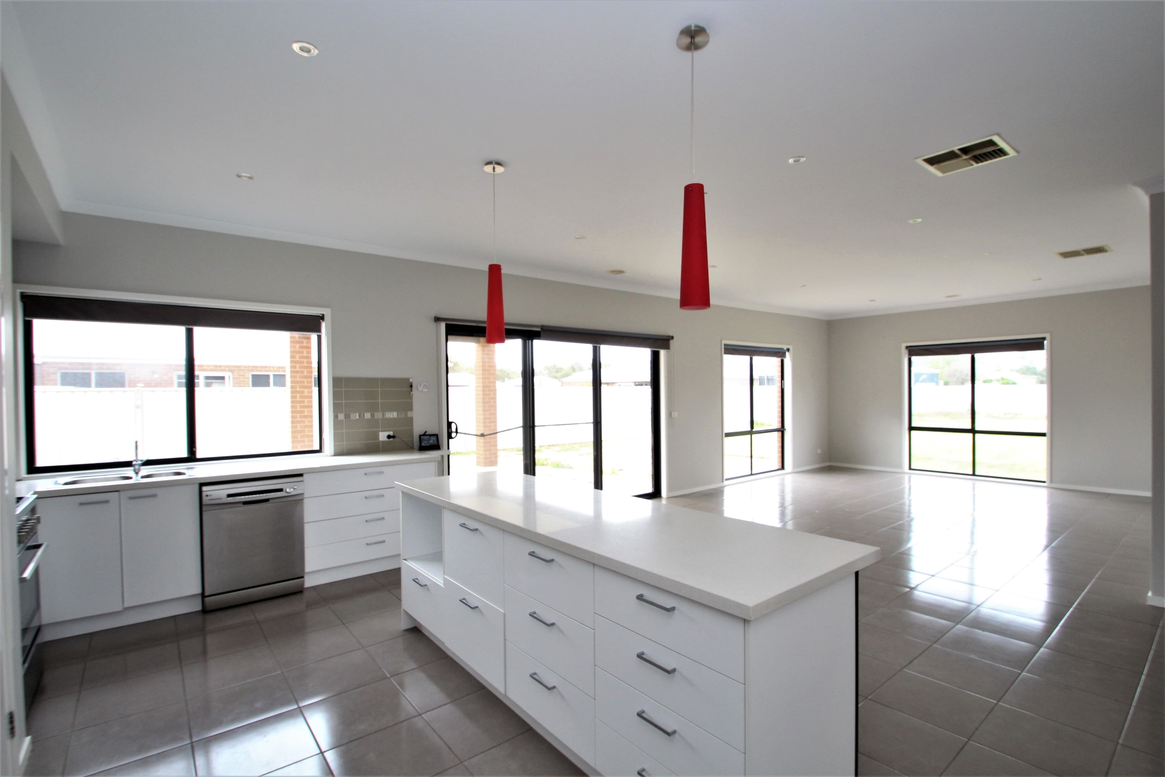 14 Horner Street, Cobram VIC 3644, Cobram - Thumbnail 4