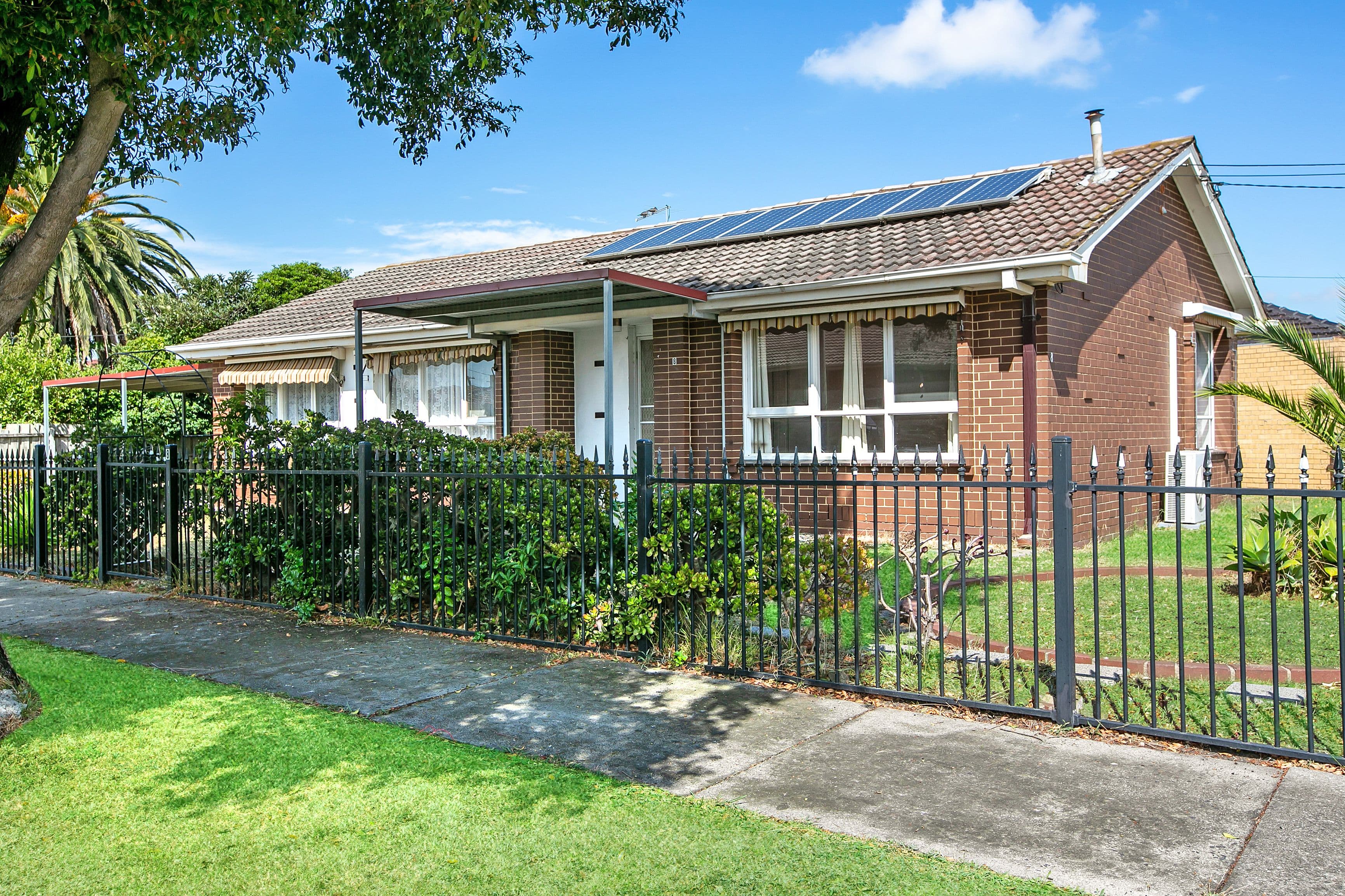 8 Hazel Avenue, Thomastown VIC 3074, Thomastown - Thumbnail 2