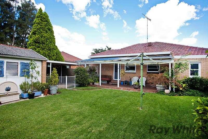 52 Lynwen Crescent, BANKSIA NSW 2216, Banksia - Thumbnail 8