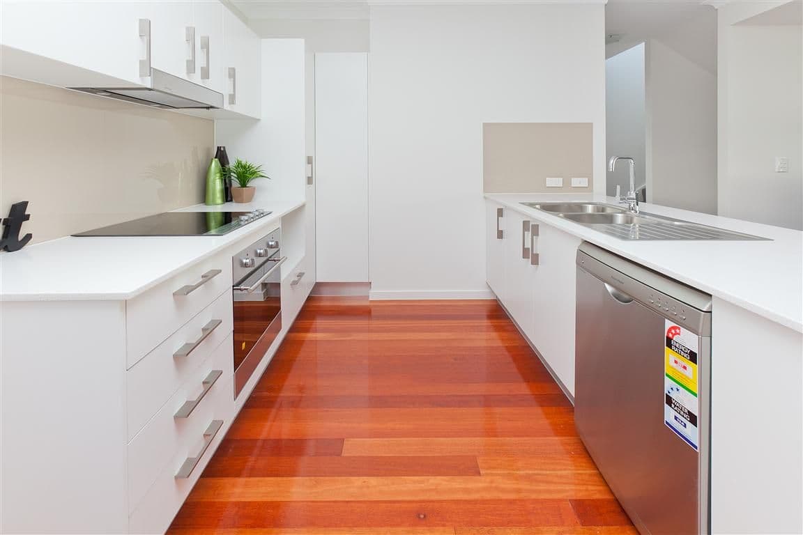 40 Birdwood Road, CARINA HEIGHTS QLD 4152, Carina Heights - Thumbnail 4
