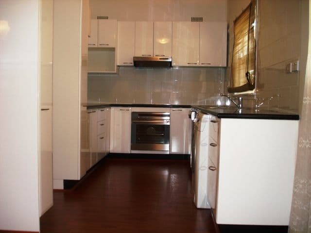 37 Ferngrove Road, CANLEY HEIGHTS NSW 2166, Canley Heights - Thumbnail 2