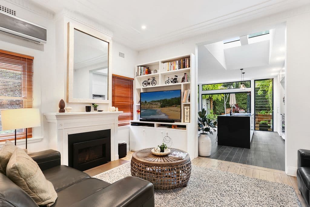 25 Orchard Street, Croydon - Thumbnail 3