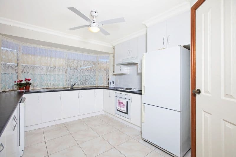 11 Meadow Bank Way, ALDINGA BEACH SA 5173, Aldinga Beach - Thumbnail 2