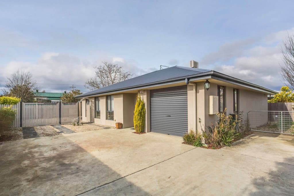 10A Mangin Street, Mowbray TAS 7248, Mowbray - Image 1