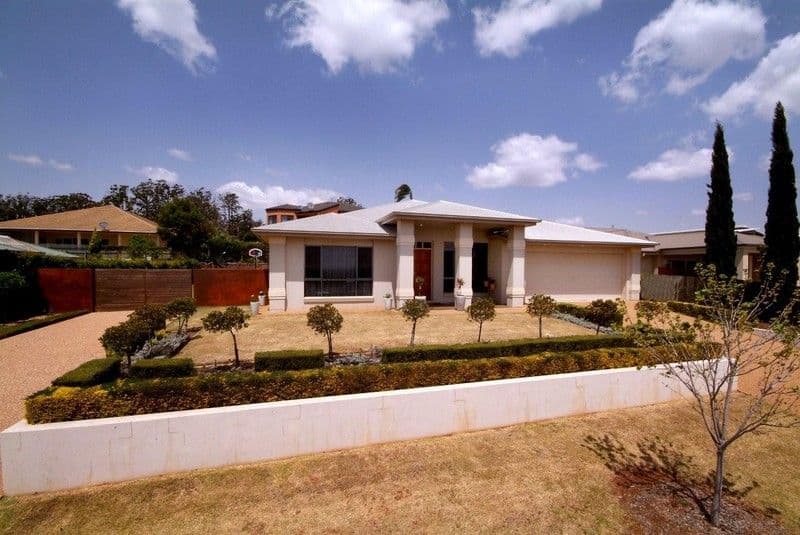 14 Howard Street, MIDDLE RIDGE QLD 4350, Middle Ridge - Thumbnail 2