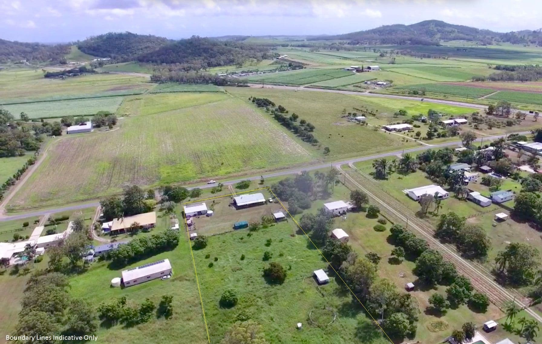 39 Carlton Road, Sarina QLD 4737, Sarina - Thumbnail 3