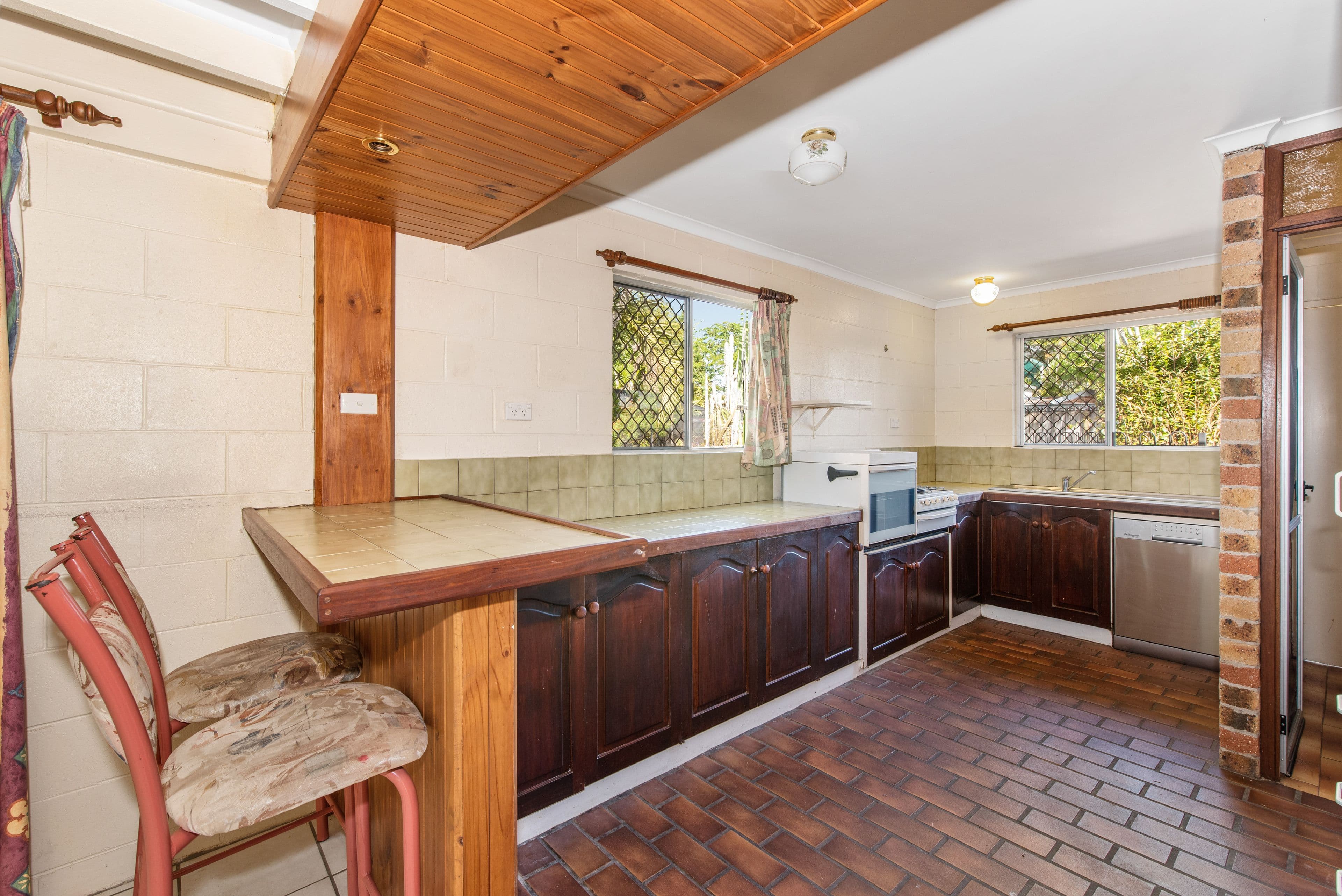 24 Fenner Street, Douglas QLD 4814, Douglas - Thumbnail 4