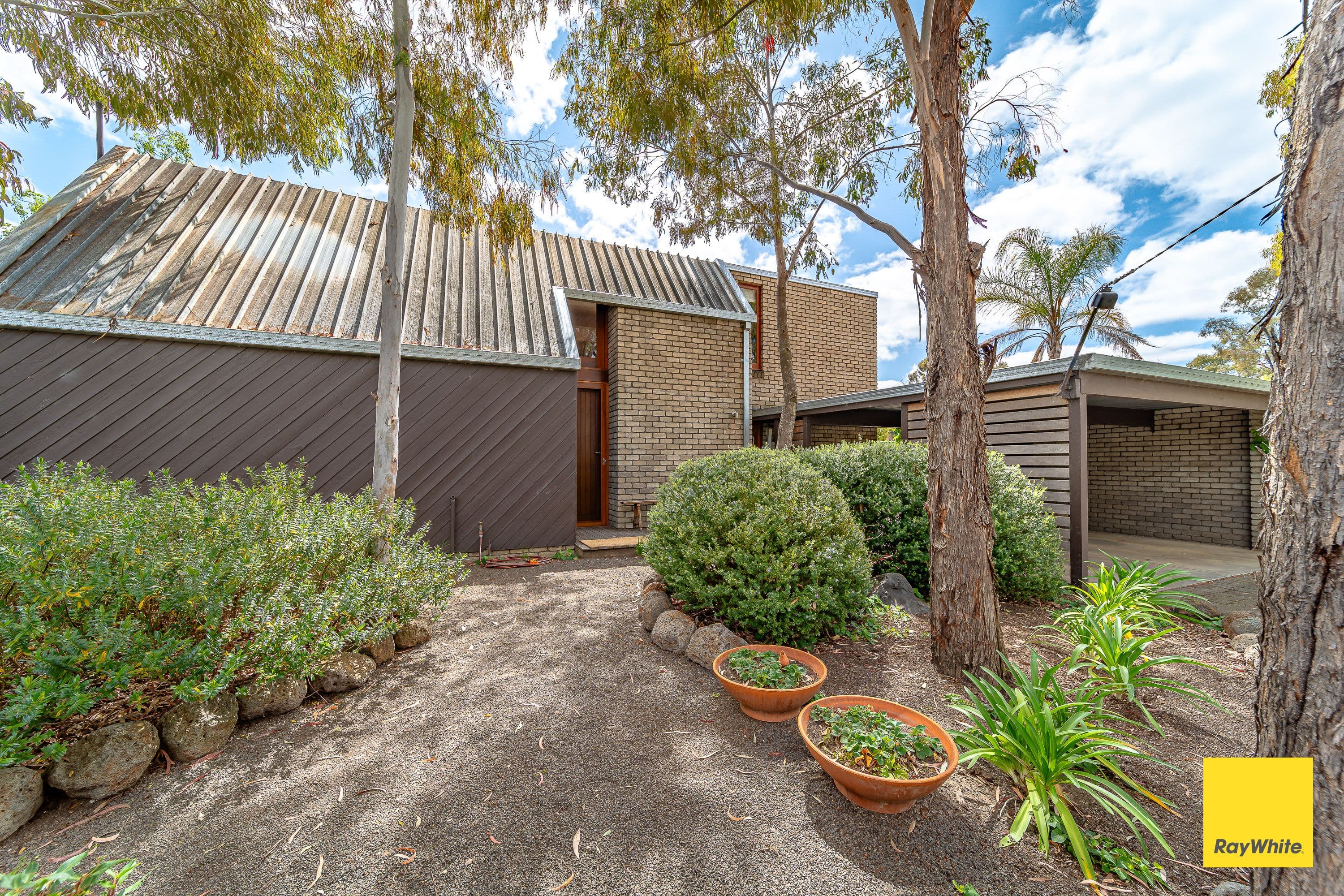 24 Mistletoe Street, Golden Square VIC 3555, Golden Square - Image 1