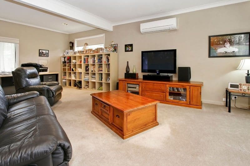 6 Rankin Road, BORONIA VIC 3155, Boronia - Thumbnail 2
