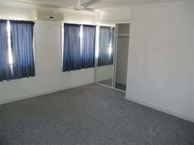 11 Nothling Street, GLADSTONE QLD 4680, Gladstone - Thumbnail 5
