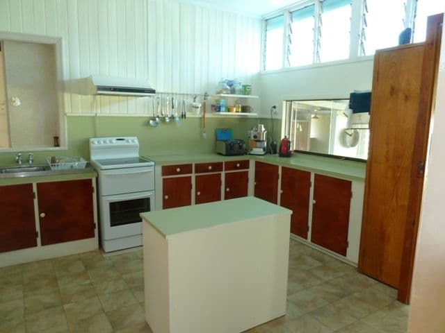 3 Douglas Street, WEST MACKAY QLD 4740, West Mackay - Thumbnail 3