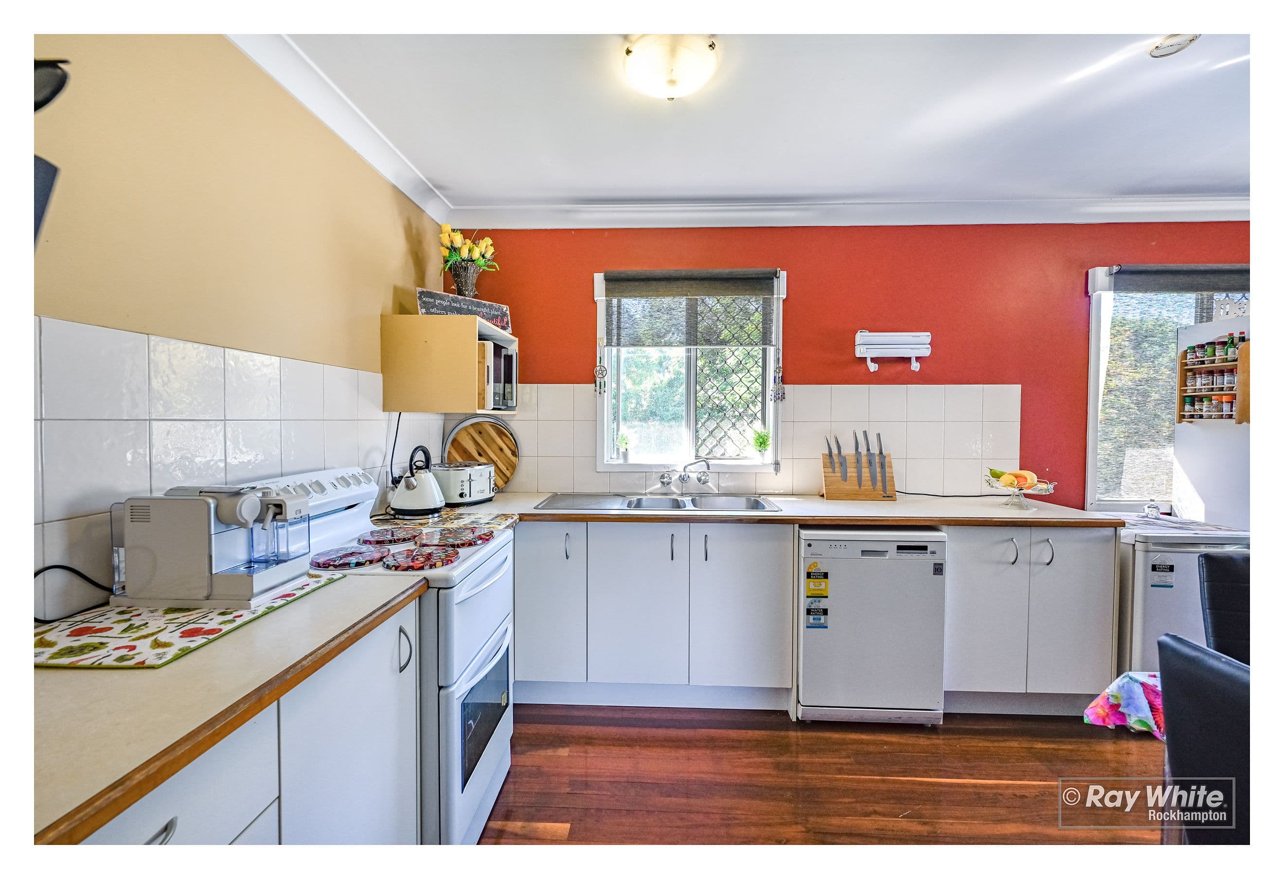 9 Burnett Street, Berserker QLD 4701, Berserker - Thumbnail 3