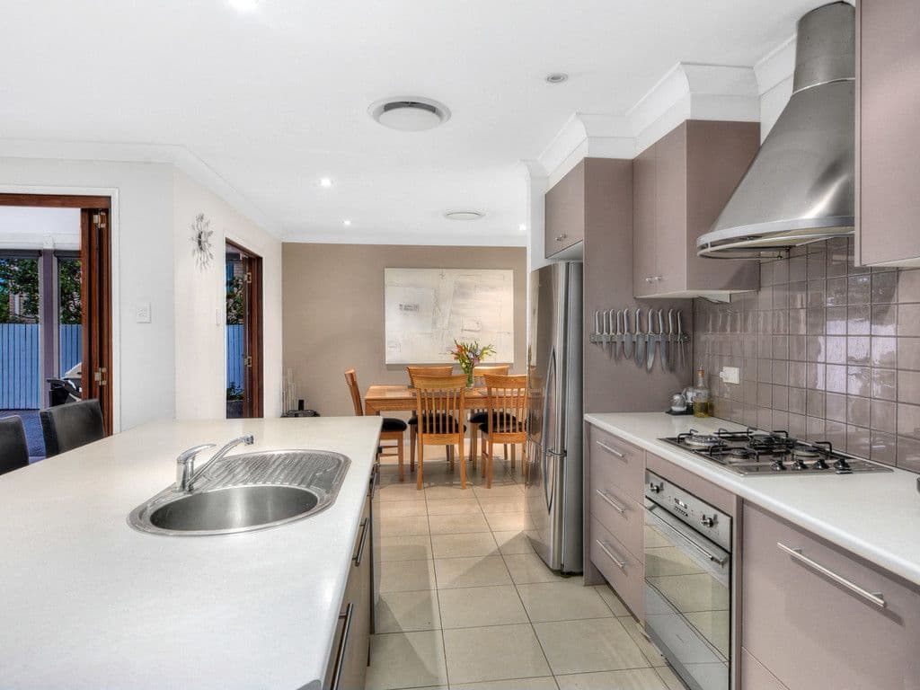 37 Noble Street, Clayfield QLD 4011, Clayfield - Thumbnail 4