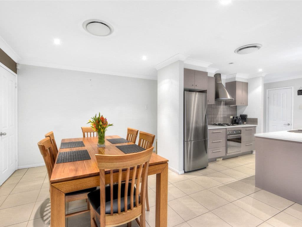 37 Noble Street, Clayfield QLD 4011, Clayfield - Thumbnail 5