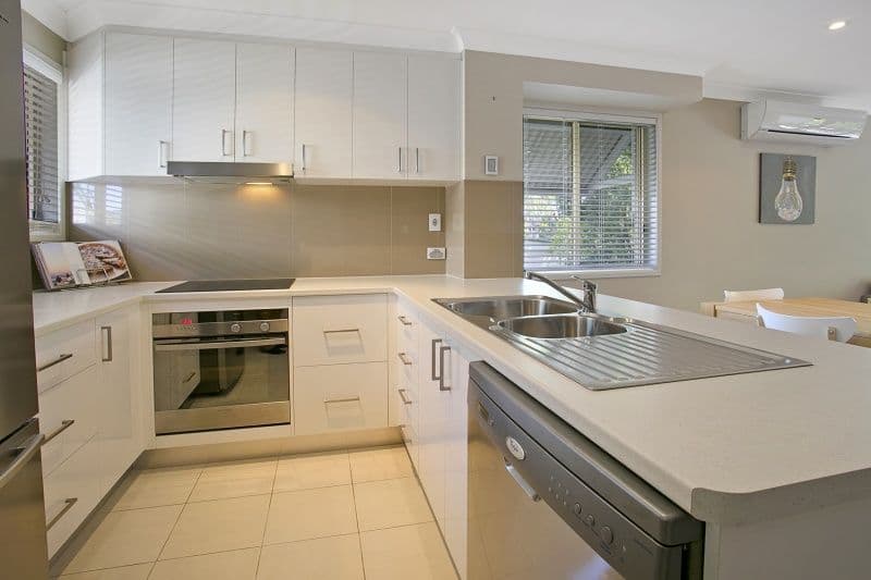 22 Mayhew Street, SHERWOOD QLD 4075, Sherwood - Thumbnail 2