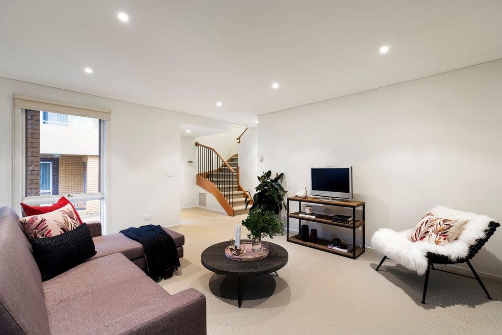 13-15 Dixon Street, Clayton VIC 3168, Clayton - Thumbnail 2