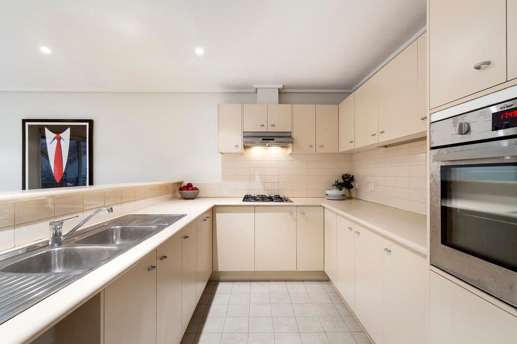 13-15 Dixon Street, Clayton VIC 3168, Clayton - Thumbnail 3