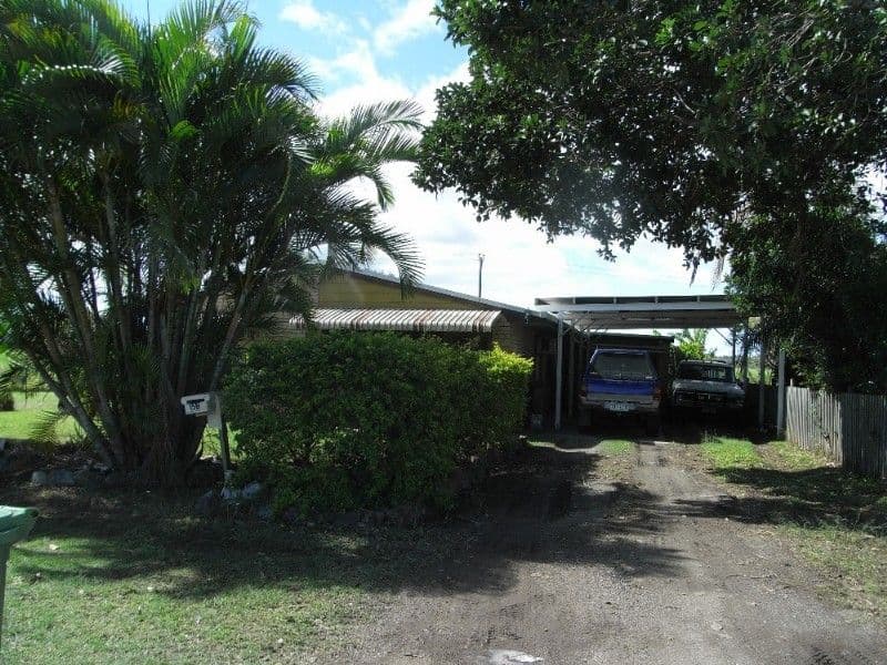 158 to 160 Broad Street, SARINA QLD 4737, Sarina - Thumbnail 4