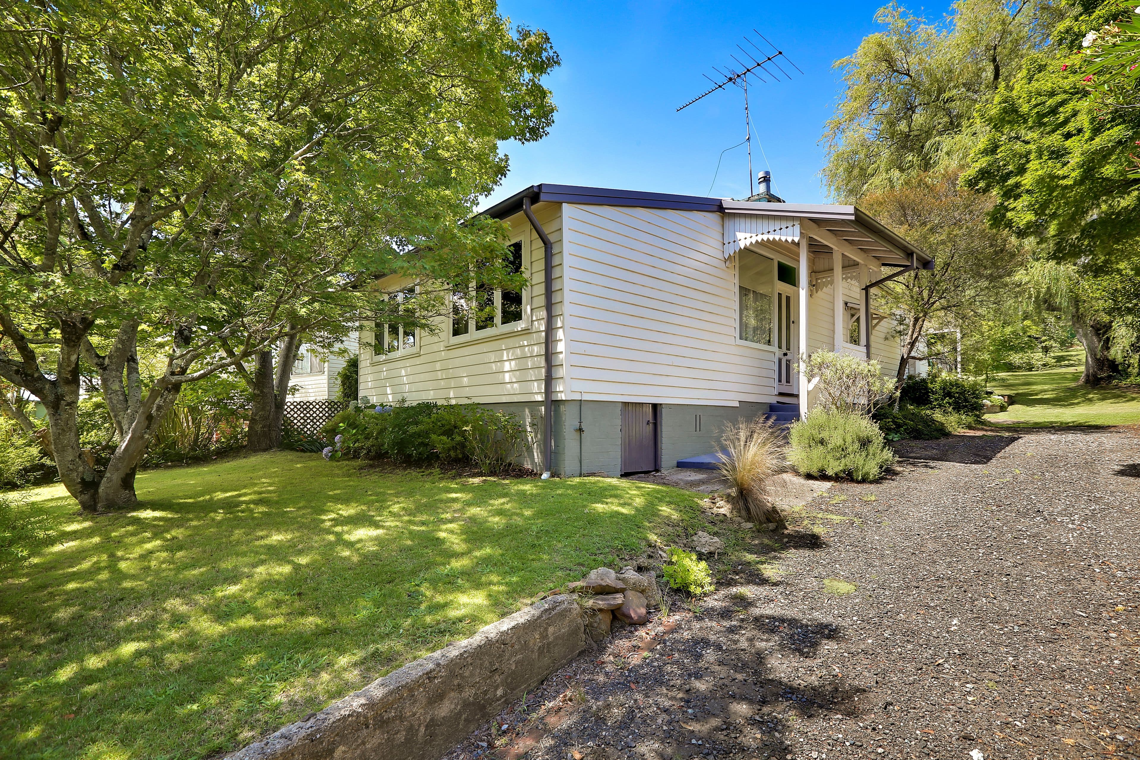 28 Shipley Road, Blackheath - Image 1
