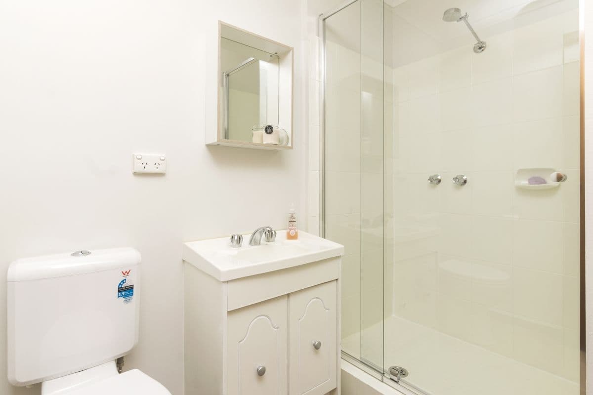 1A Kevington Street, Werribee VIC 3030, Werribee - Thumbnail 8