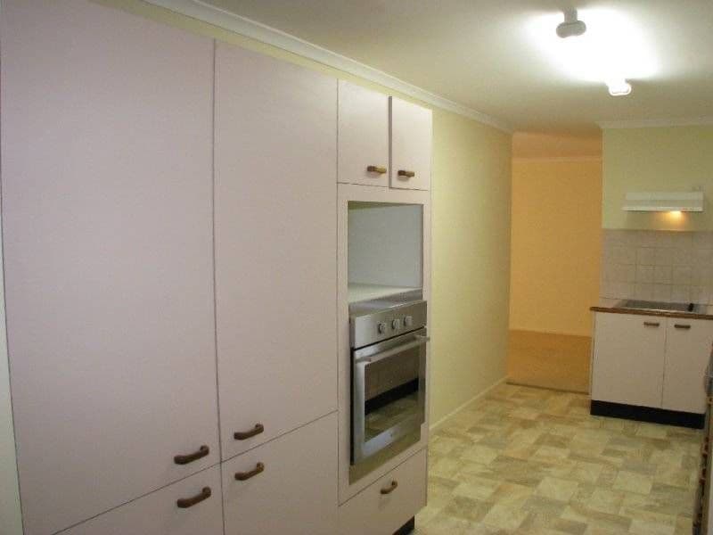 16 Aydon Court, KEPERRA QLD 4054, Keperra - Thumbnail 8