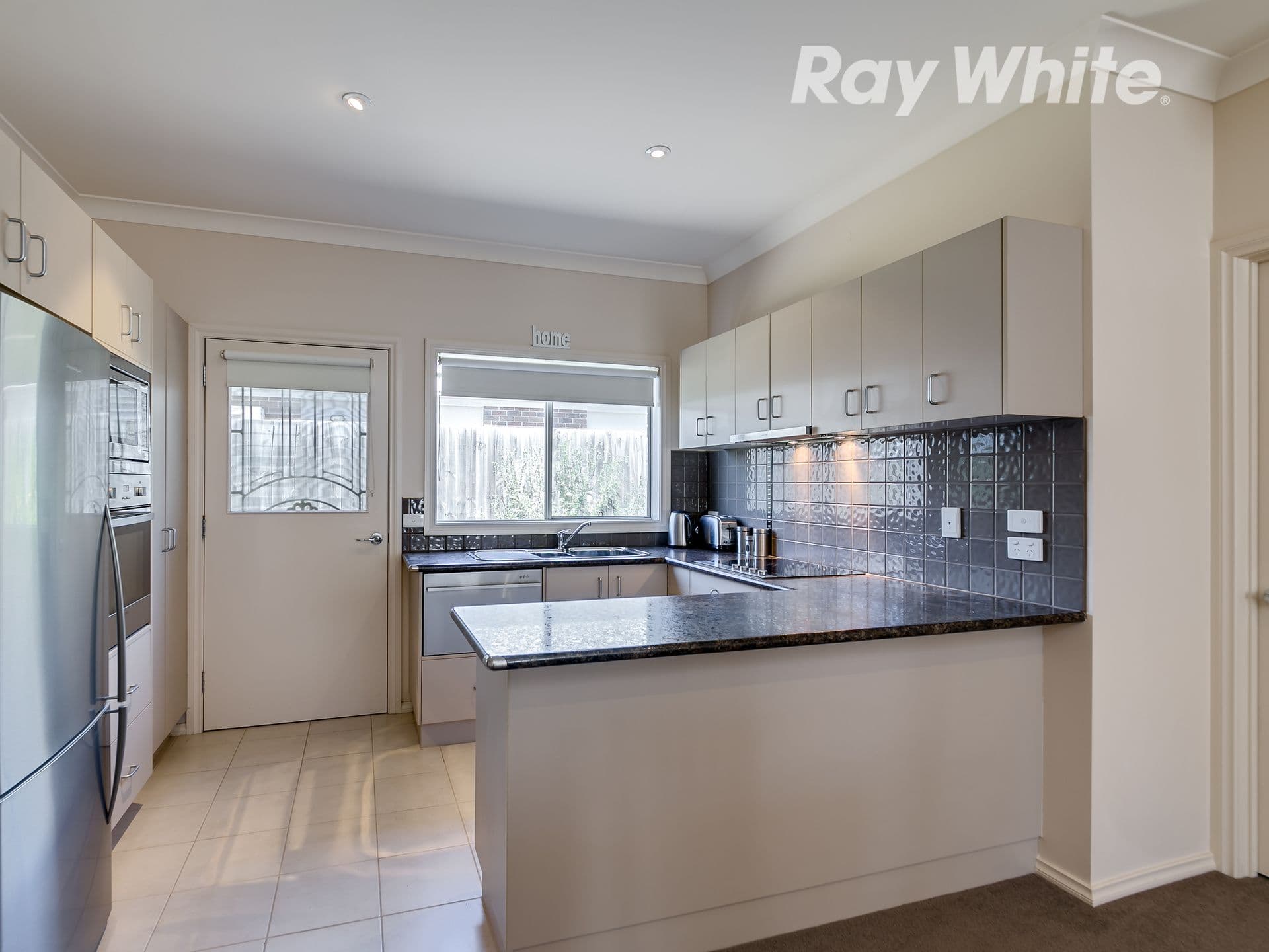 877-879 Plenty Road, South Morang VIC 3752, South Morang - Thumbnail 2