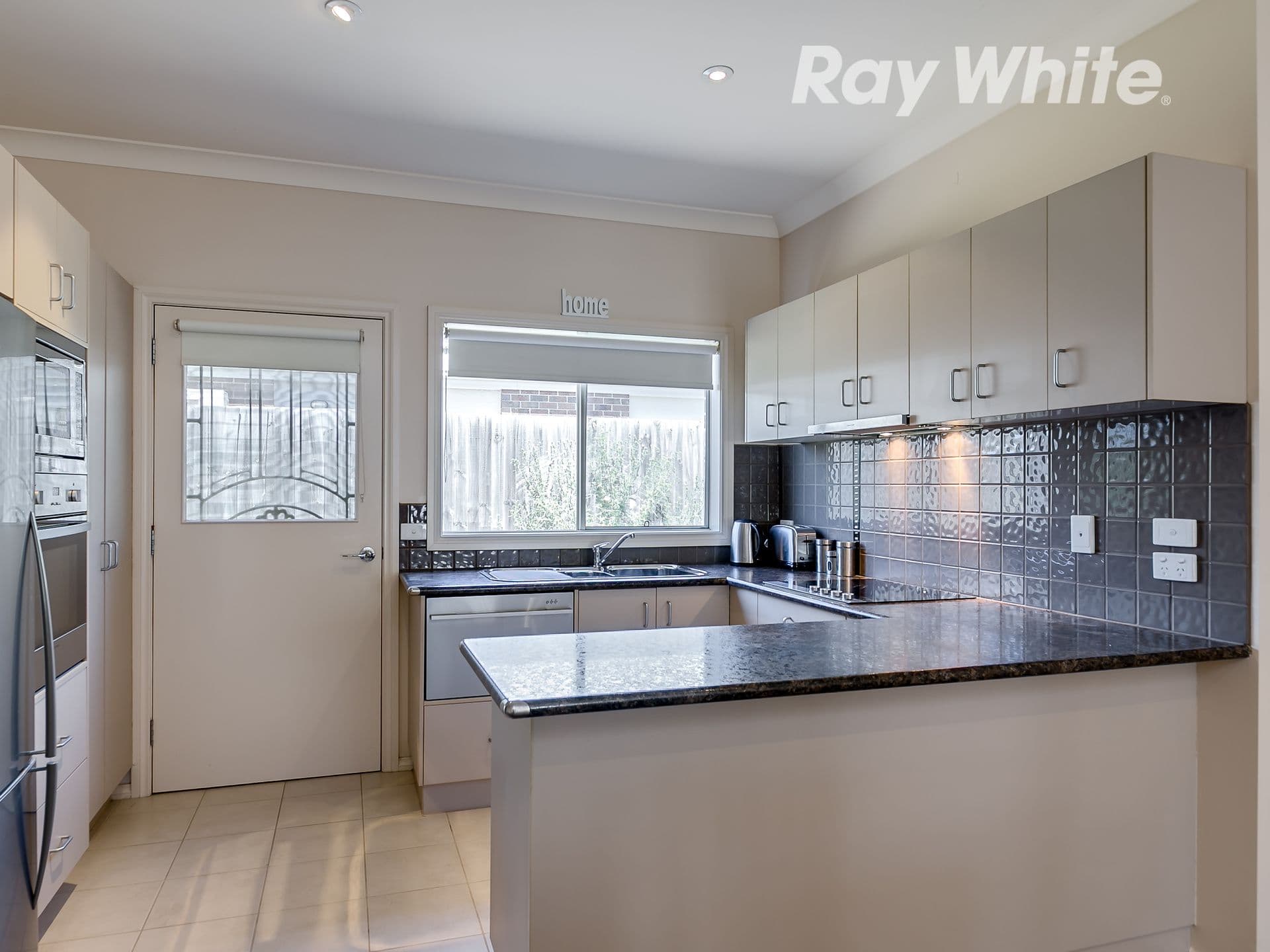 877-879 Plenty Road, South Morang VIC 3752, South Morang - Thumbnail 3