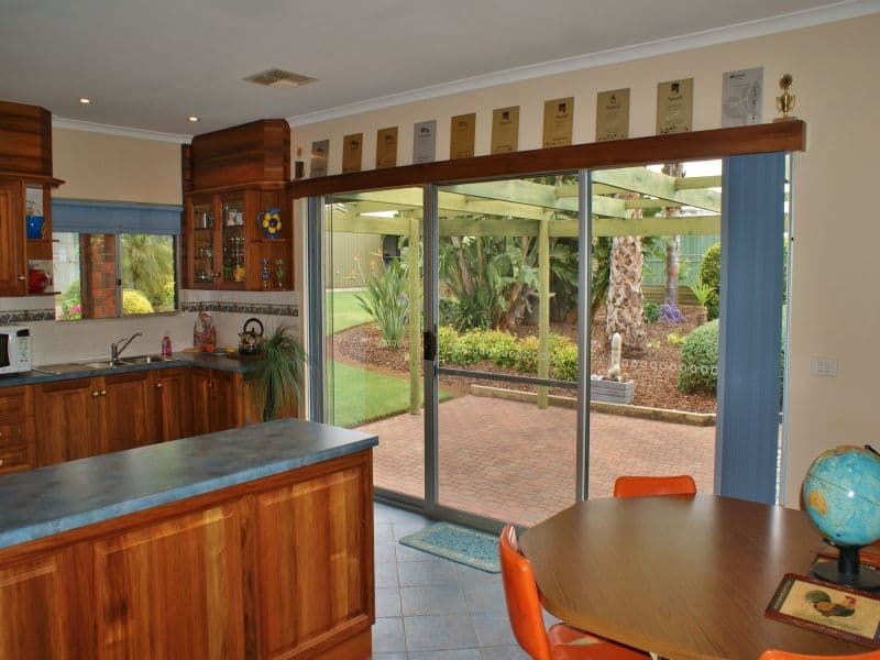 279 Adelaide Road, MURRAY BRIDGE SA 5253, Murray Bridge - Thumbnail 2