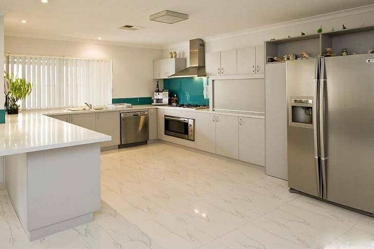8 Turtles Bend, SECRET HARBOUR WA 6173, Secret Harbour - Thumbnail 4