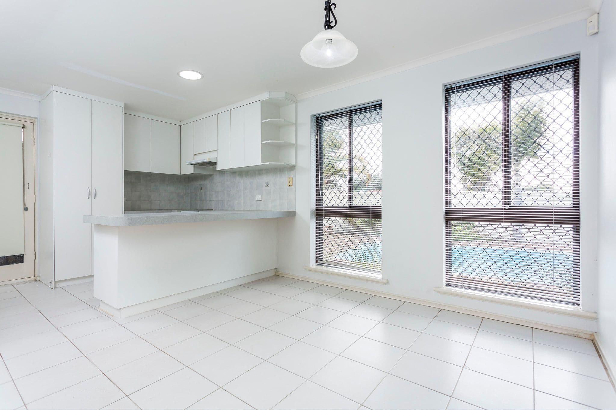 19 Passey Place, Kardinya WA 6163, Kardinya - Thumbnail 2