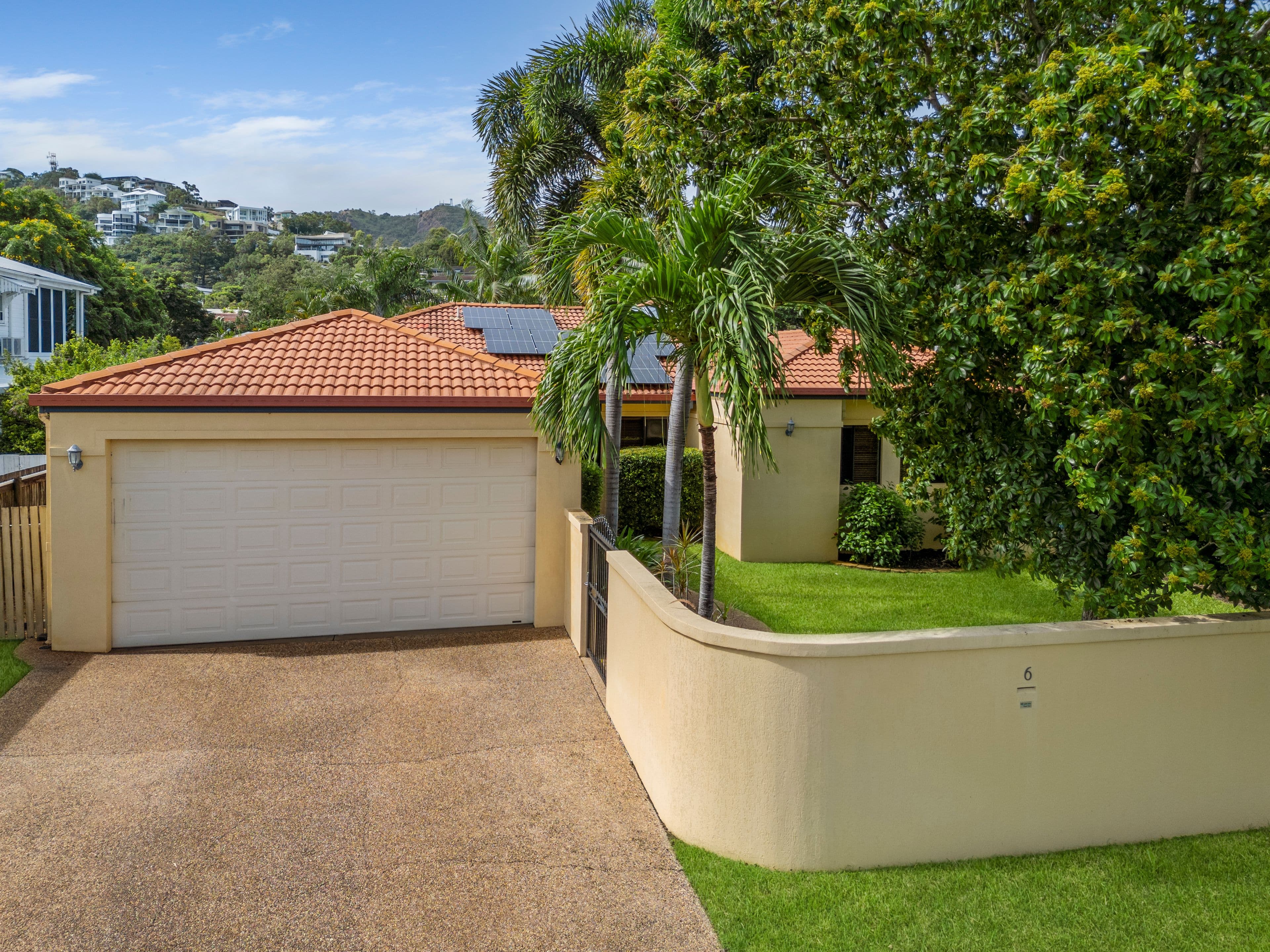 6 Hooper Street, Belgian Gardens QLD 4810, Belgian Gardens - Image 1