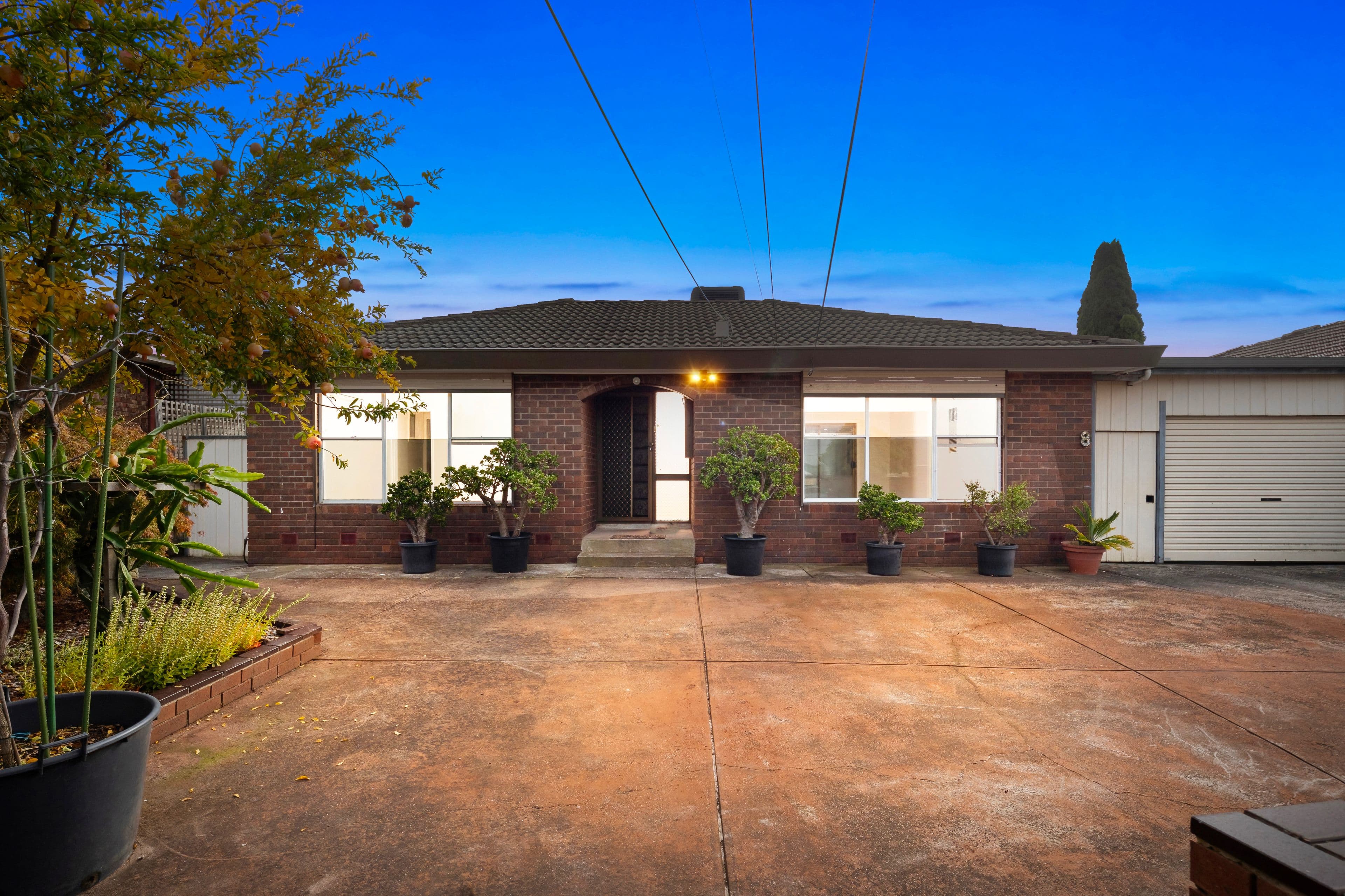 8 Bargrove Court, Thomastown VIC 3074, Thomastown - Image 1