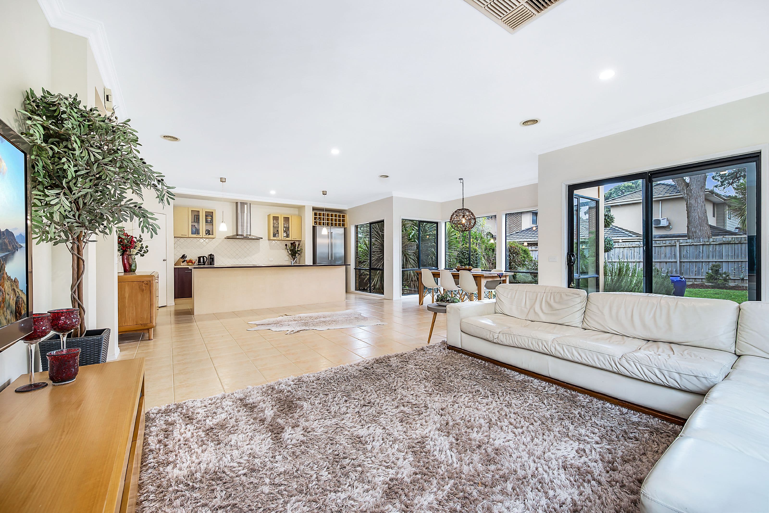 9 Maple Street, Mount Waverley VIC 3149, Mount Waverley - Thumbnail 3