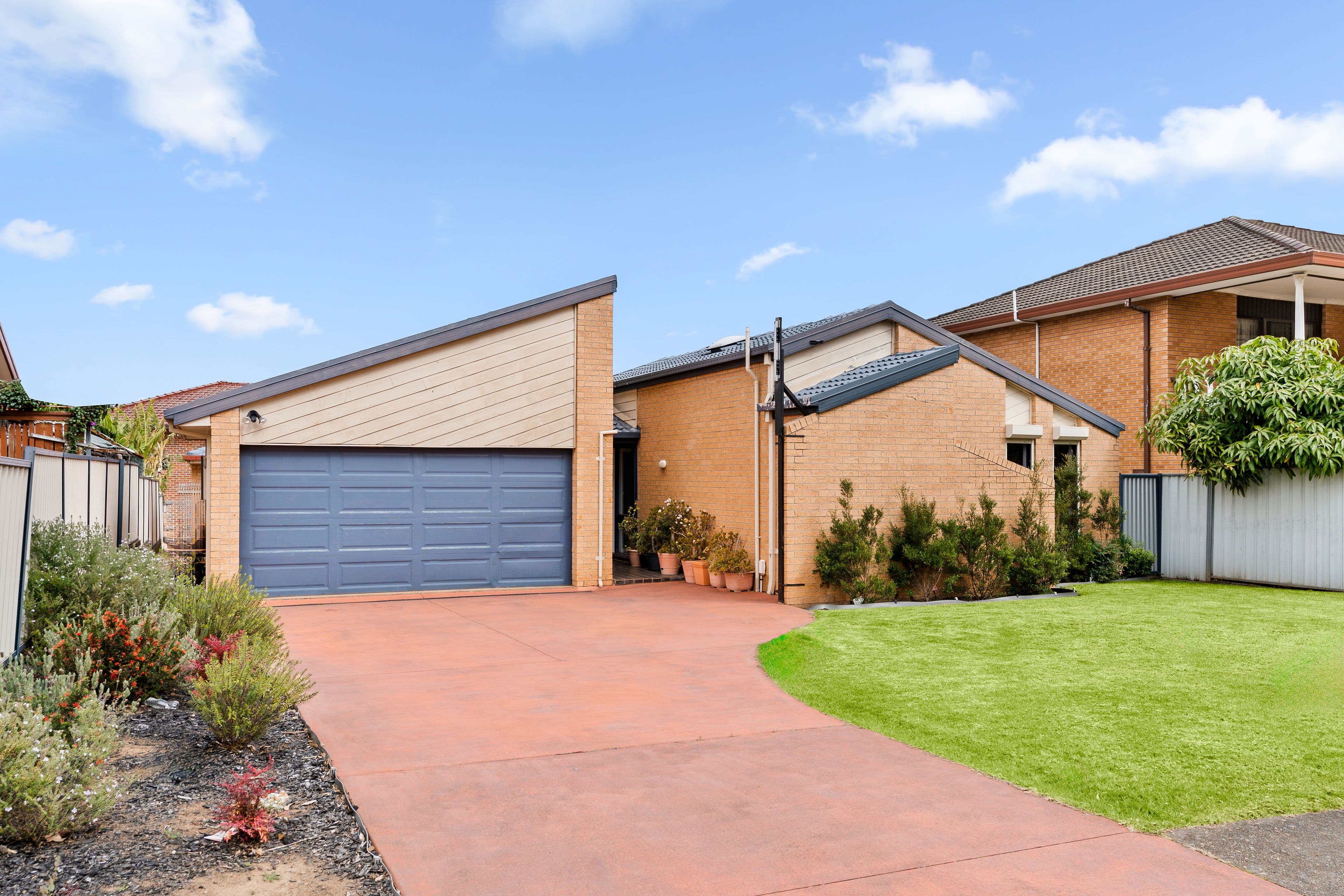 8 Finch Court, Drouin, Edensor Park - Thumbnail 2